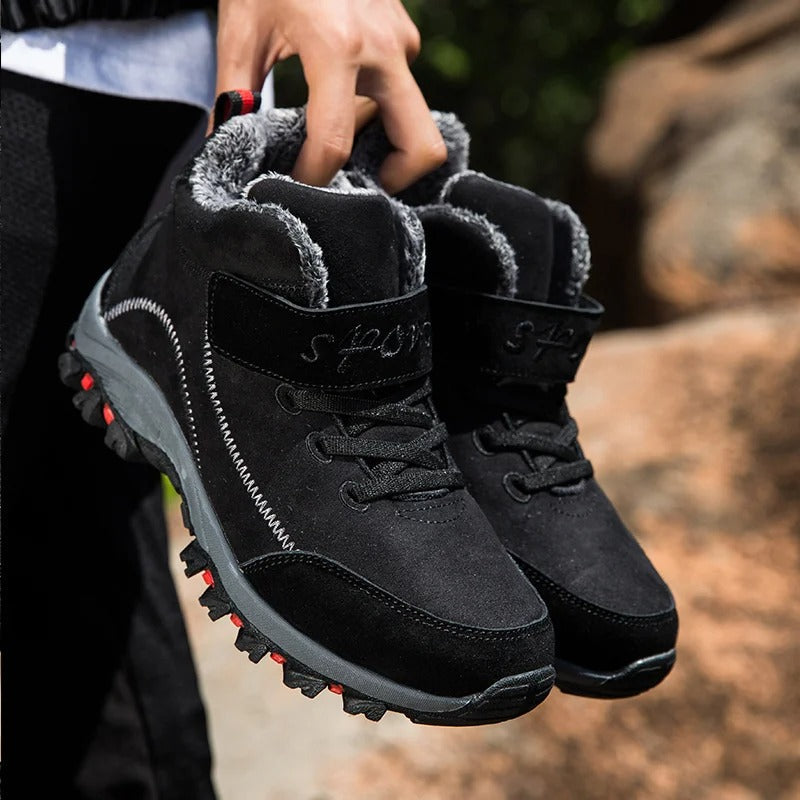 Men's Waterproof Winter Ankle Boots - Durable, Insulated Footwear for Cold Weather